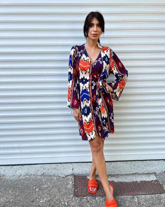 Рокля тип "прегърна ме"