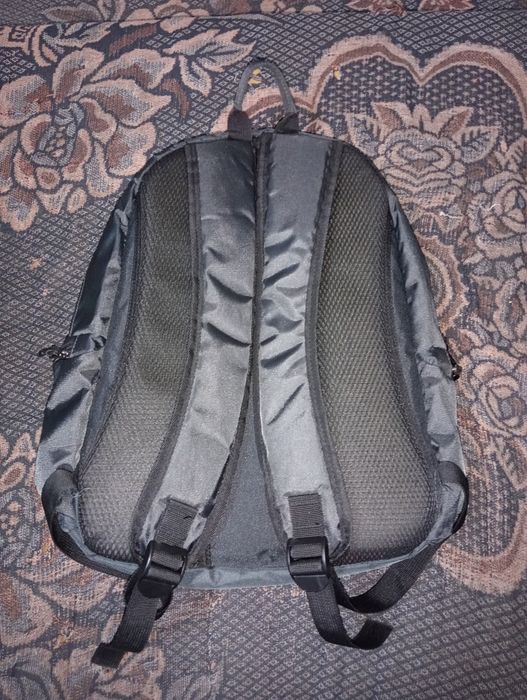 Продам новый рюкзак.
