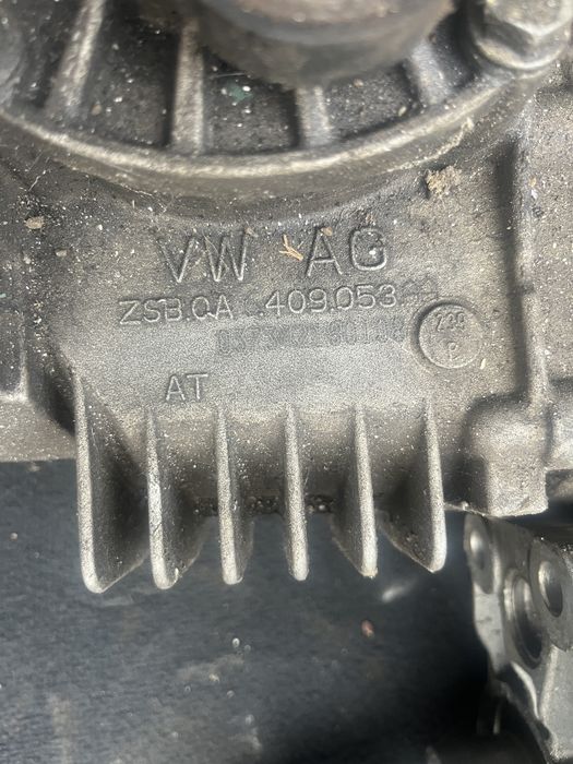 Раздатка за Фолксваген Volkswagen  Т5 2.0д ръчна кутия 2012г