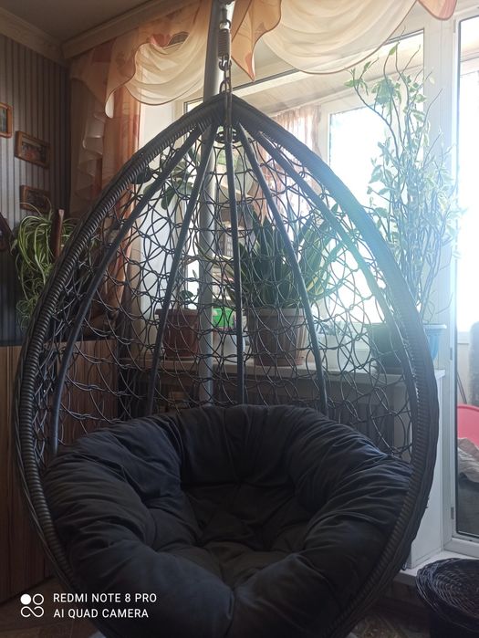 Кресло качалка в хорошем состоянии