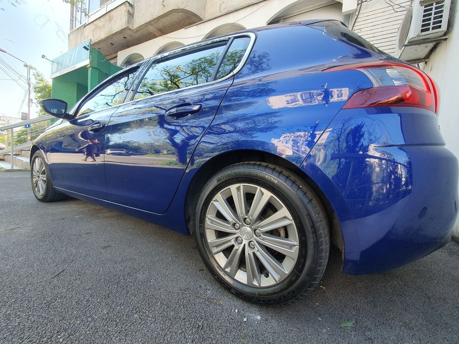 Vand Peugeot 308/an 2018/km: 53.000/ unic proprietar.