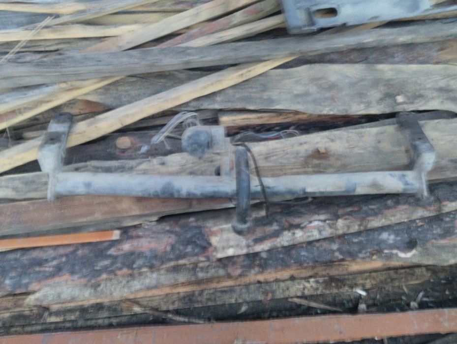 Продам фаркоп гольф