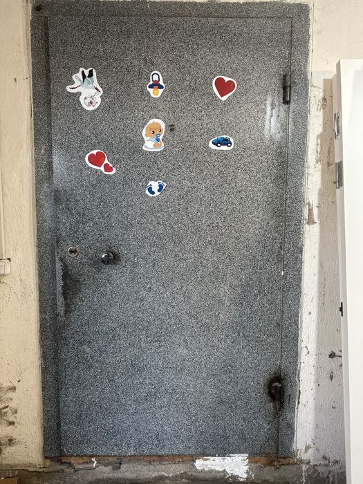 Продам межкомнатные двери