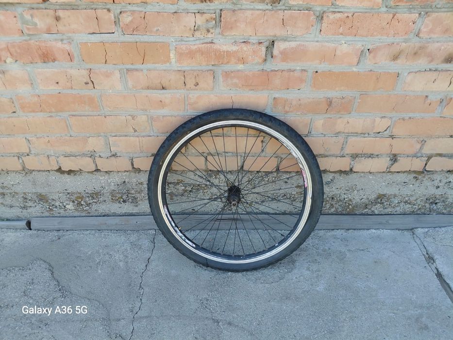 Продам колесо 24 размера