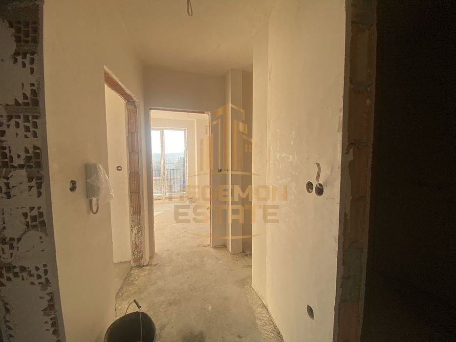 Продава се Тристаен апартамент в Варна, Погреби - 100 кв.м за 1500 €/кв.м - Снимка #6