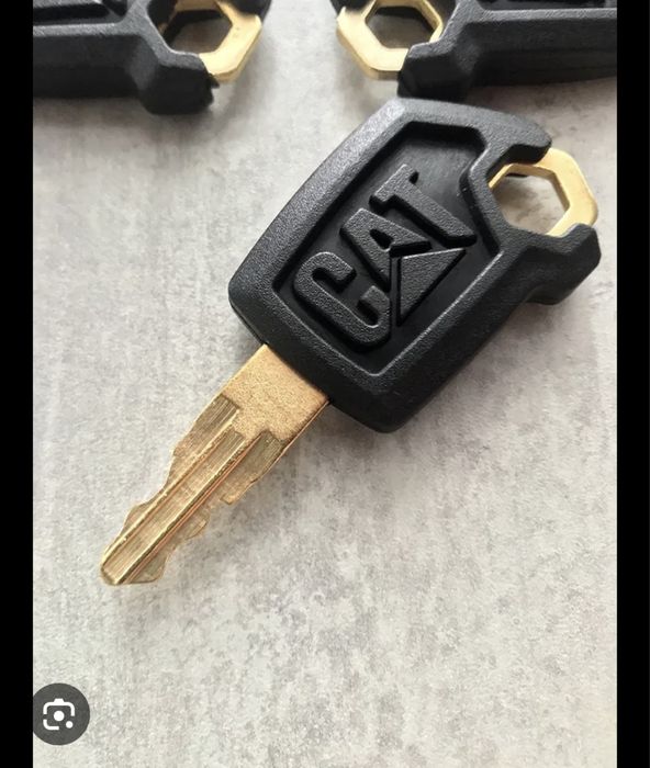 Продам комплекты ключей