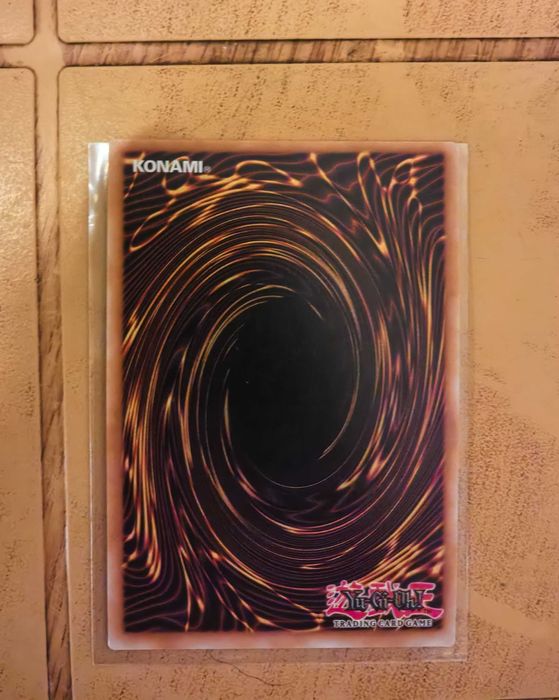 Yu-Gi-Oh TCG. Dragon Master Magia extended art Starlight.