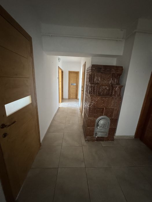 Apartament 3 camere in Campina