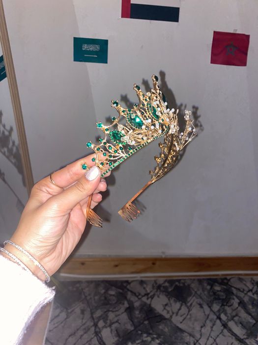 Корона за поводи (кралска) зелена