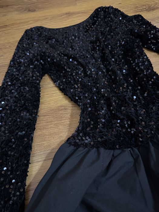 Рокля с пайети New Yorker