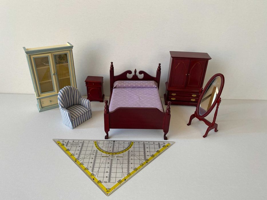 Мебели за кукленска къща, миниатюри
