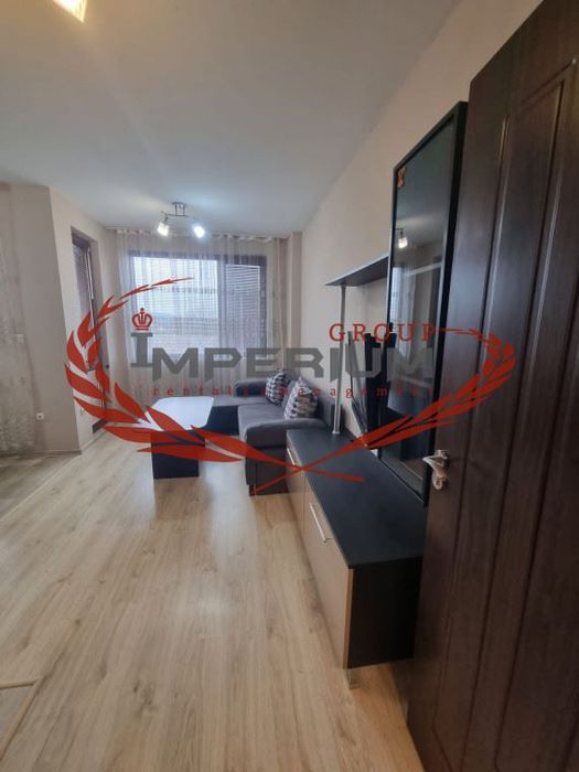 Дава се под наем Двустаен апартамент в Варна, Колхозен пазар - 70 кв.м за 448.8 € - Снимка #1