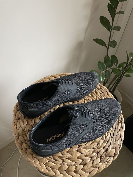 Мъжки официални обувки MONNI