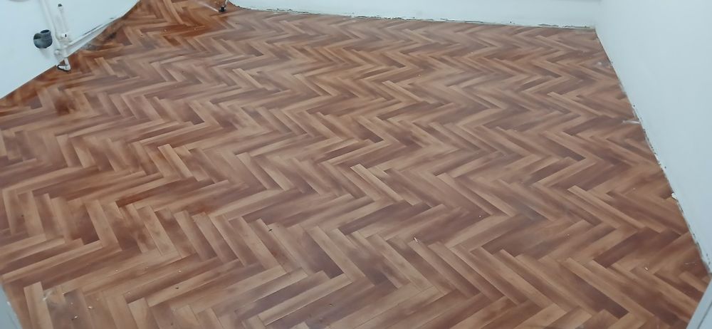 Продам бу линолиум дешево