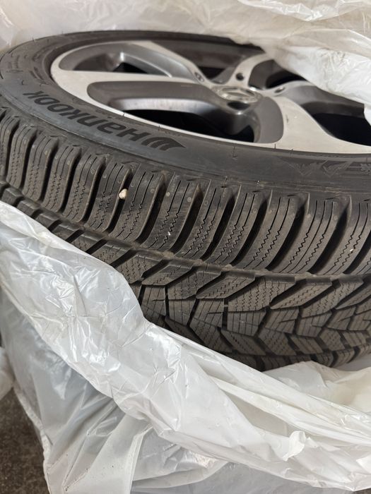 Jante Mercedes cu cauciucuri de iarna 245/45/18