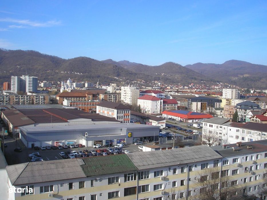 Bd. Traian - Clinica Sante, apartament 3 camere, decomandat! — fotografia 1