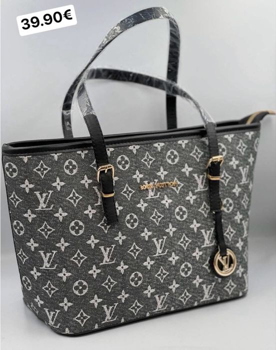 Дамски чанти/аксесоари LV/Guess/MK