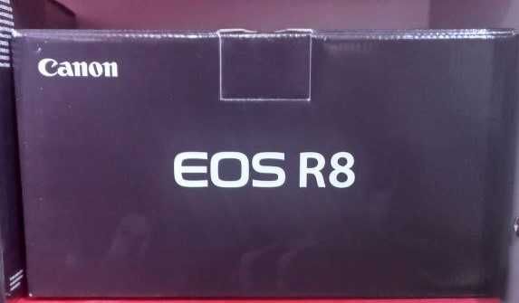 Canon  EOS R8 body