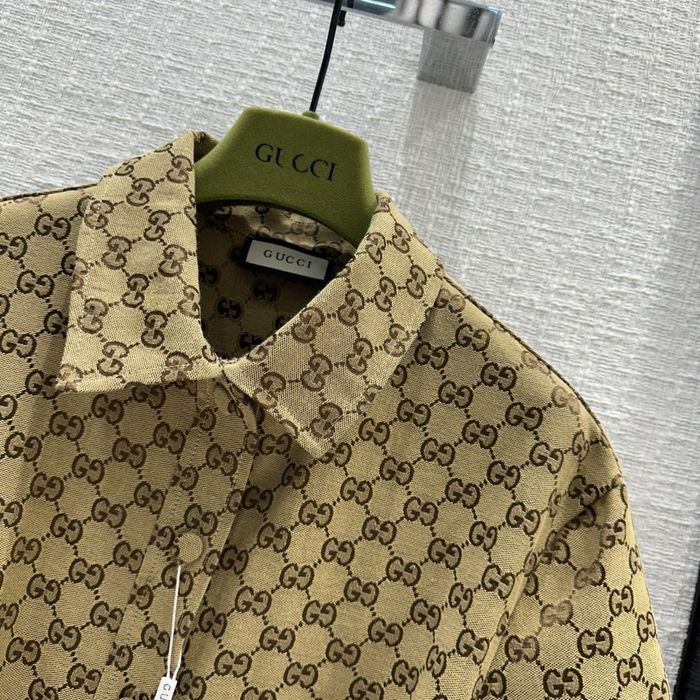 GUCCI новый платье всем оригинал,размер M，L