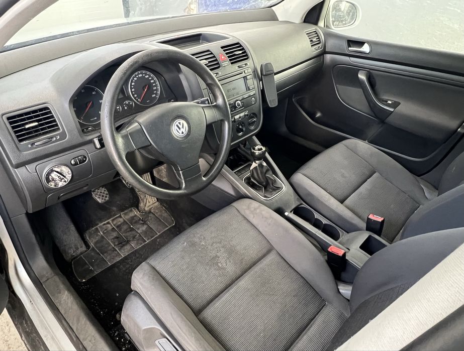 VW Golf 5 1.9TDi BLS 6скорости НА ЧАСТИ