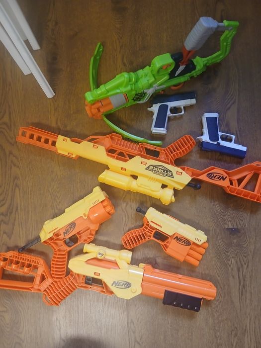 Jucării pusti Nerf pentru copii
