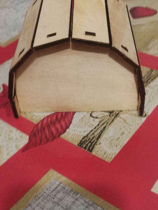 Casuta din lemn pt hamsteri