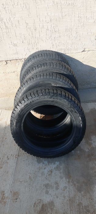Шины зимние 16/55/205 с шипами