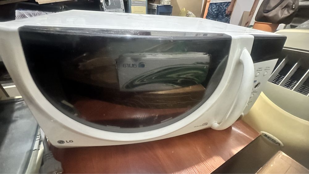 Микроволновая печь