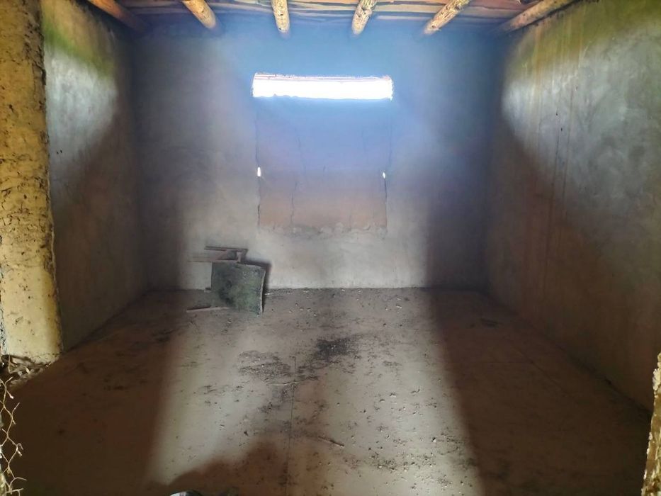 7-сотик уй сотилади