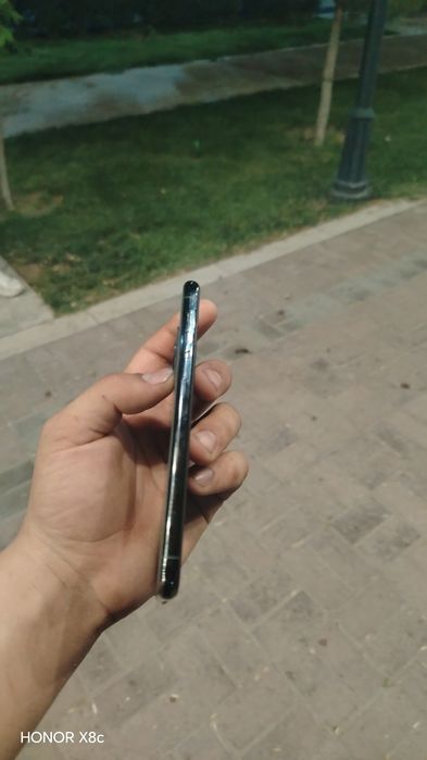 Iphone 11 pro sotiladi