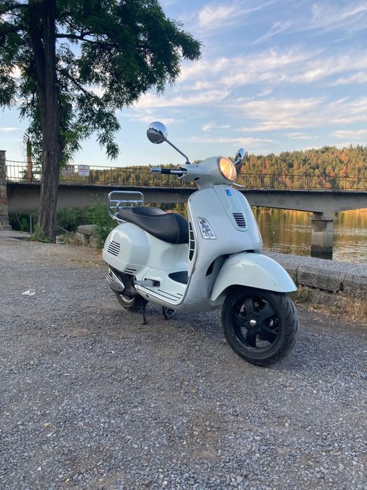Vespa GTS super sport 300