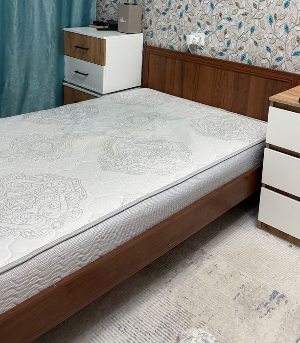 Продам диванчик и кровать
