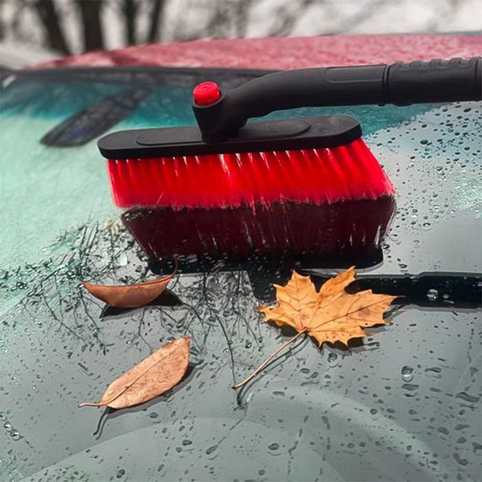 Телескопична стъргалка за лед и четка за сняг идеална за зимни условия