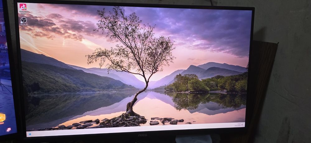 Продам монитор ARG