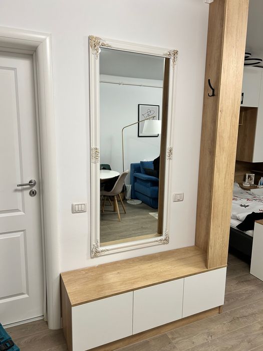 PROPRIETAR, Inchiriez studio 41mp cu parcare Central Address