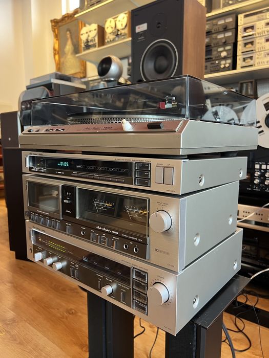 Linie Studio Standard by  Fischer: Amplificator Fischer  CA-250, Deck Fischer CR-123, Pickup Fisher MT-6331G, Tuner Fischer FM-550L