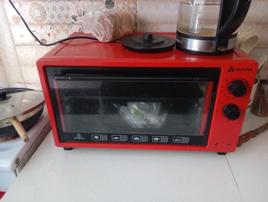 Продам духовую печь