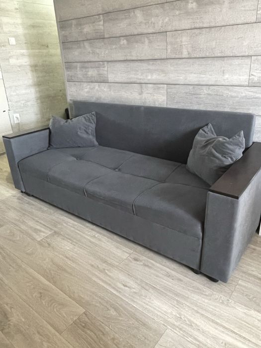 Продам диван цвет графит