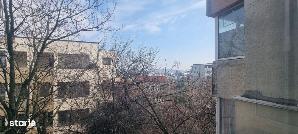 Inchriez apartament 3 camere ultracentral Pitesti