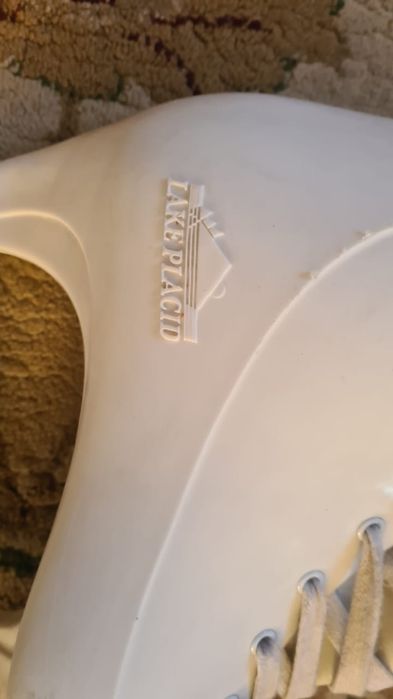 Фигурные коньки, размер 40