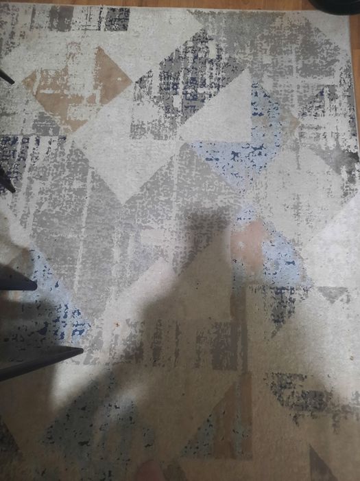 Продам ковёр,1.47×3