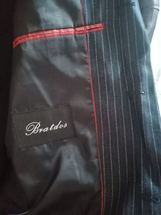 Кастюмдер көптеген