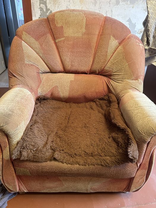 диван в гостиную