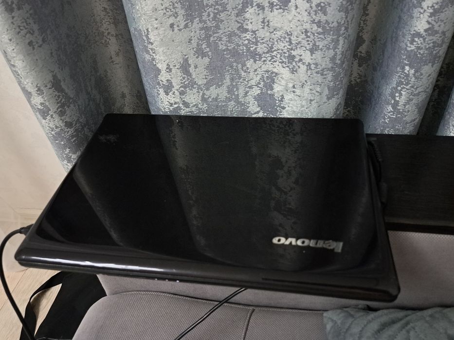 Ноутбук Lenovo core i5 сумка мышка
