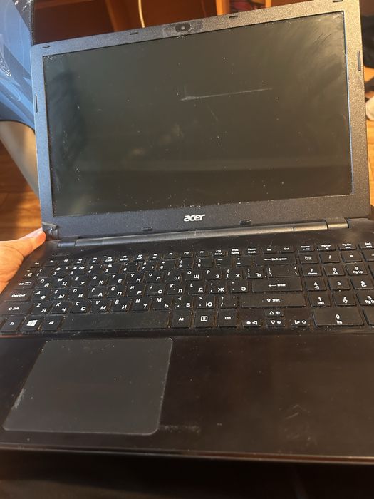 Ноутбук на запчасти