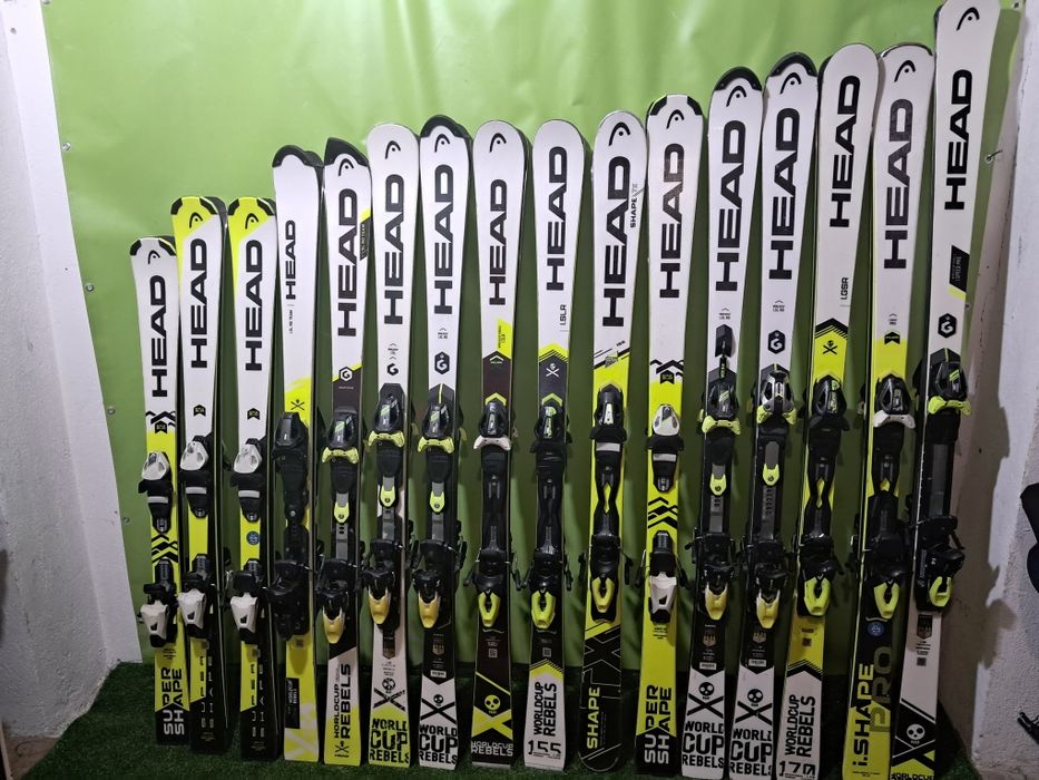 Ски по договариане