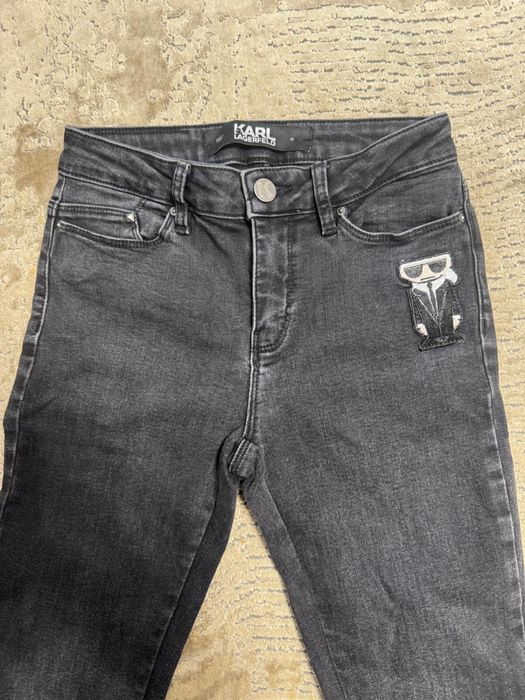Blugi Karl Lagerfeld masura 32-34 pentru femei/fete