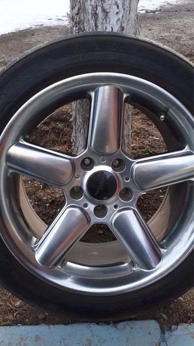 В продаже диски