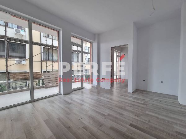 Продава се Двустаен апартамент в Свети Влас - 63 кв.м за 1298 €/кв.м - Снимка #1