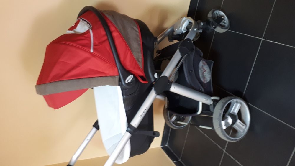 Carucior Brevi ovo 3in1